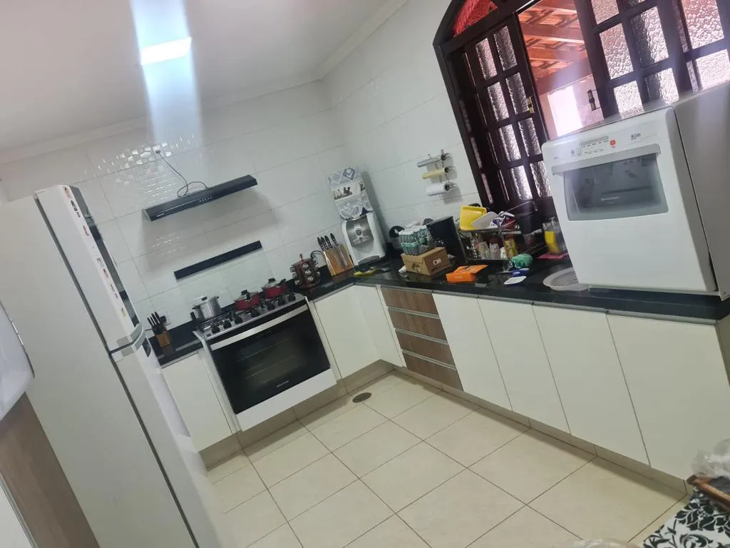 Country home for sale of 1,000 m² in Mairinque, SP, Brazil