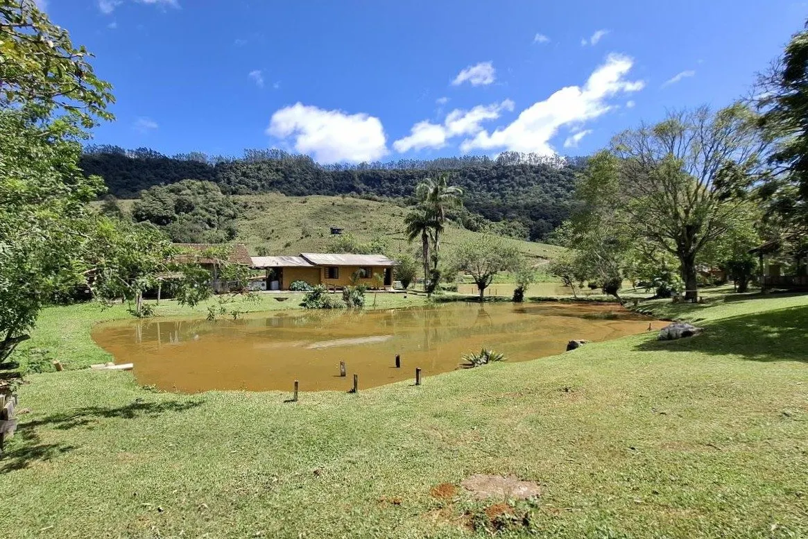Fazenda à venda de 85 ha em Lontras, SC, Brasil