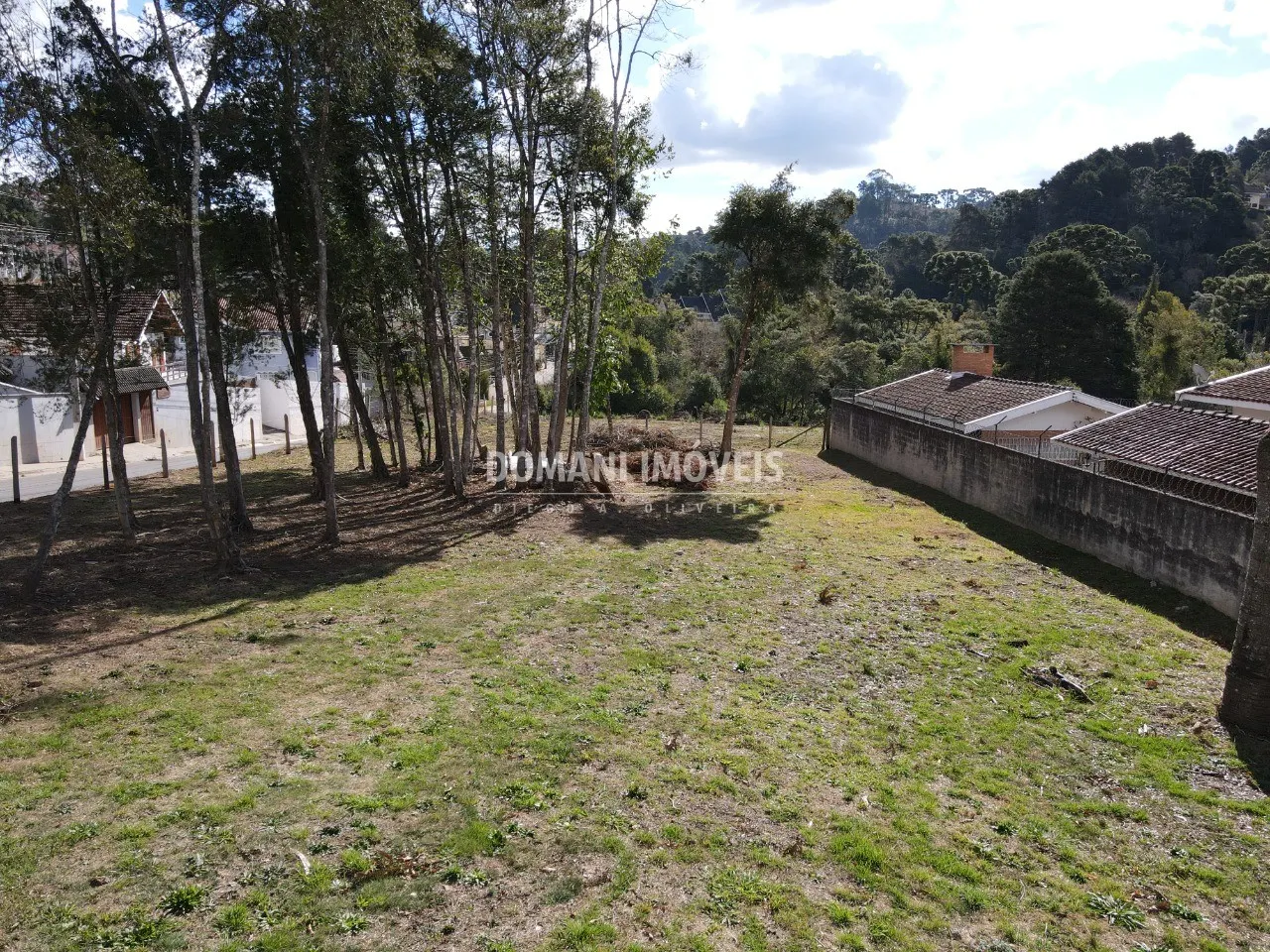 Terreno à venda de 1.200 m² em Campos do Jordão, SP, Brasil