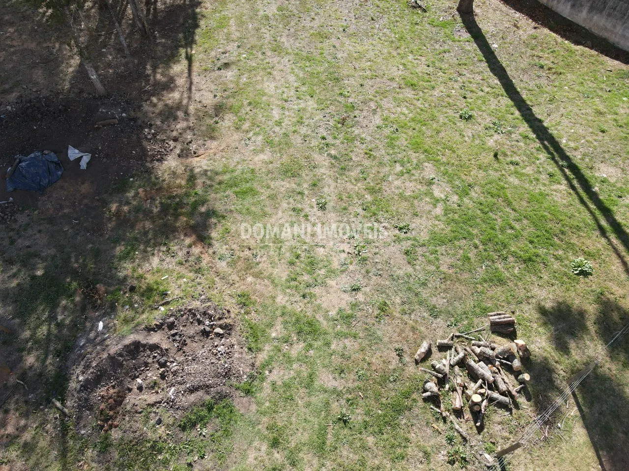 Terreno à venda de 1.200 m² em Campos do Jordão, SP, Brasil