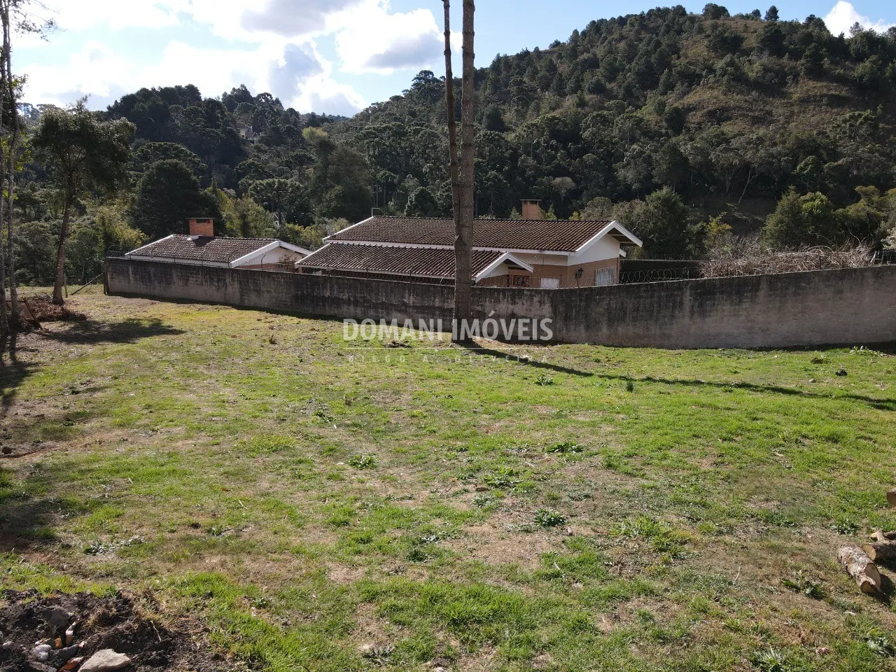 Terreno à venda de 1.200 m² em Campos do Jordão, SP, Brasil