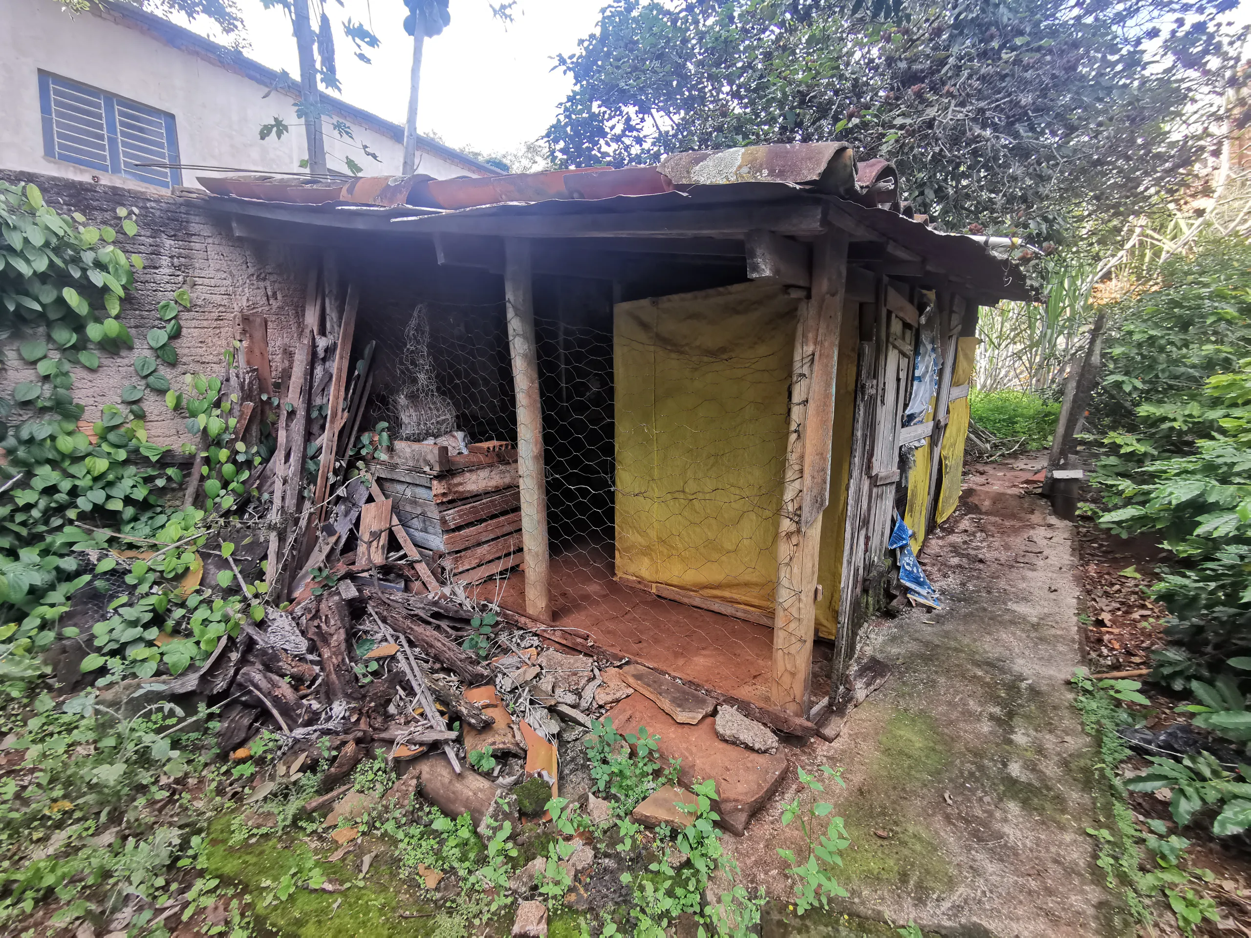Chácara à venda de 3.200 m² em Timburi, SP, Brasil