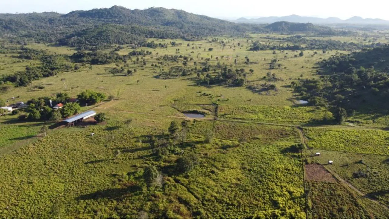 Fazenda à venda de 1.750 ha em Santana do Araguaia, PA, Brasil