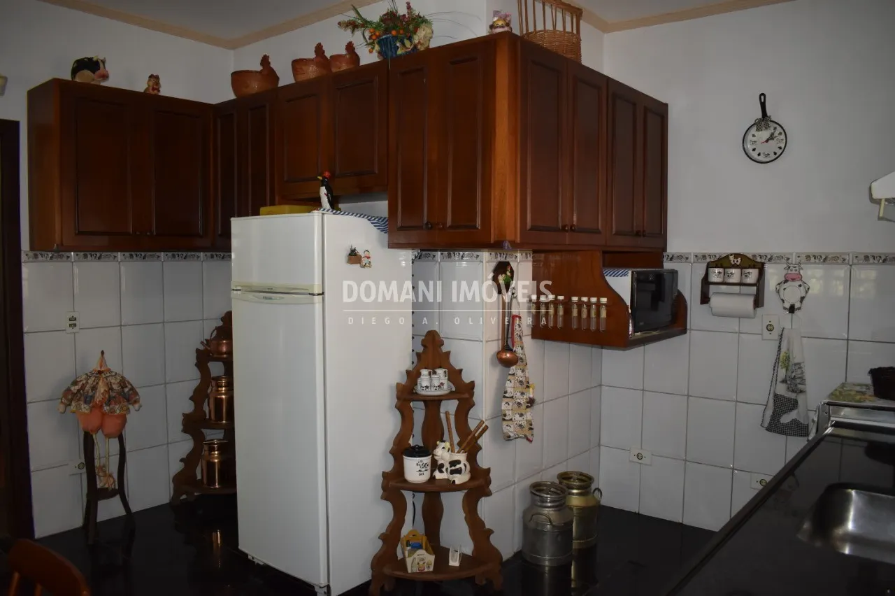 Casa à venda de 1.010 m² em Campos do Jordão, SP, Brasil
