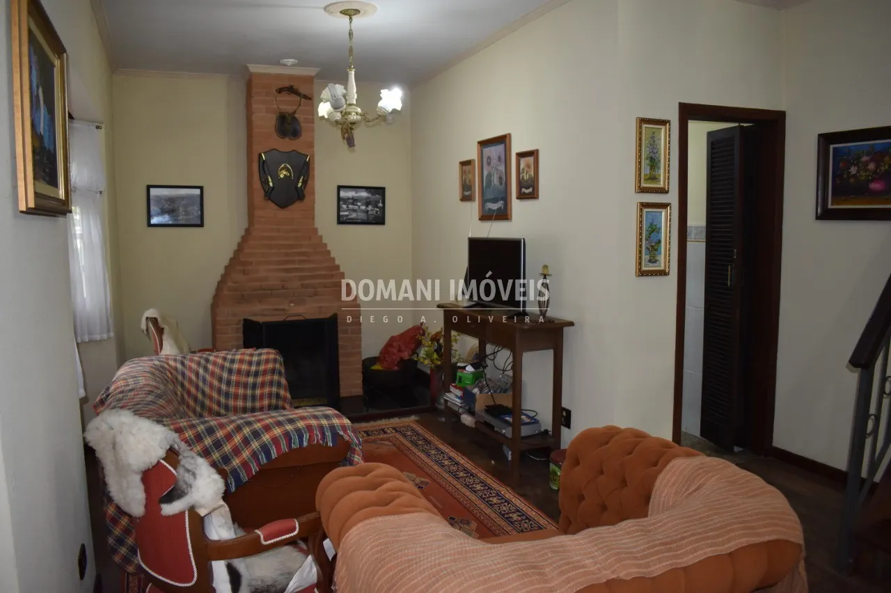 Casa à venda de 1.010 m² em Campos do Jordão, SP, Brasil