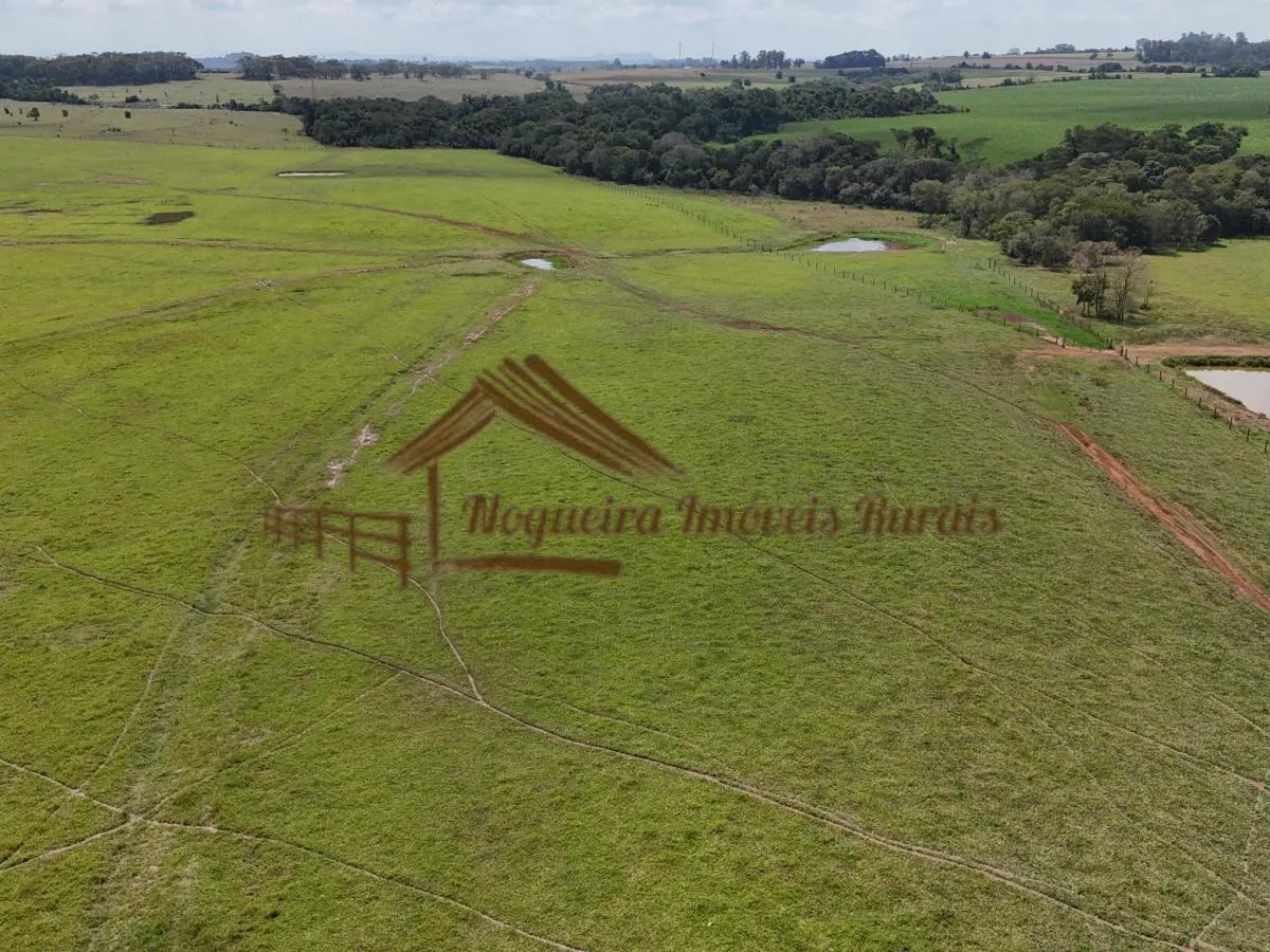 Fazenda à venda de 140 ha em Laranjal Paulista, SP, Brasil