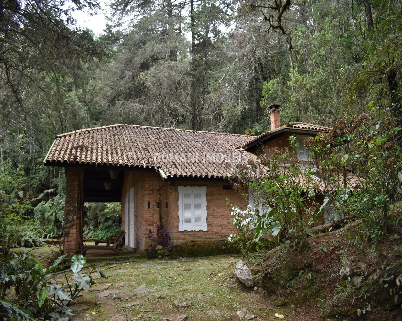 Casa à venda de 8 ha em Campos do Jordão, SP, Brasil
