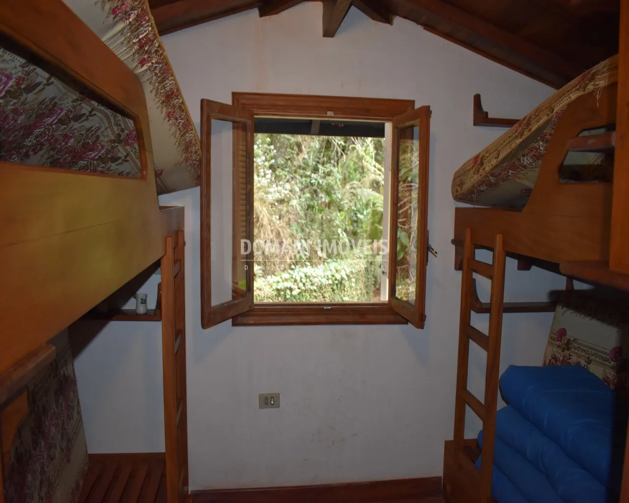 Casa à venda de 8 ha em Campos do Jordão, SP, Brasil
