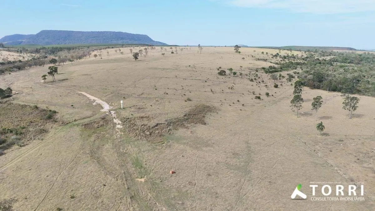 Fazenda à venda de 711 ha em Botucatu, SP, Brasil