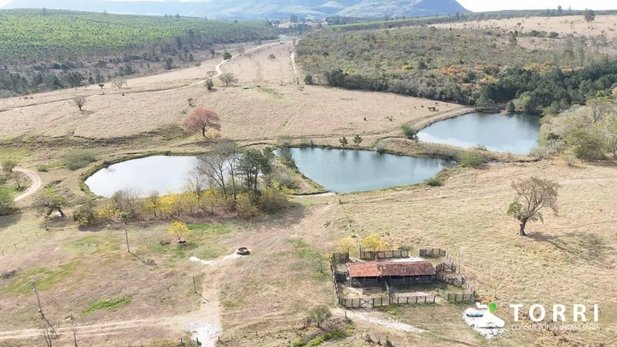 Fazenda à venda de 711 ha em Botucatu, SP, Brasil