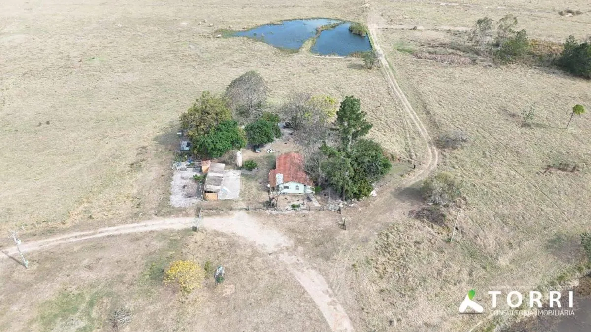 Fazenda à venda de 711 ha em Botucatu, SP, Brasil