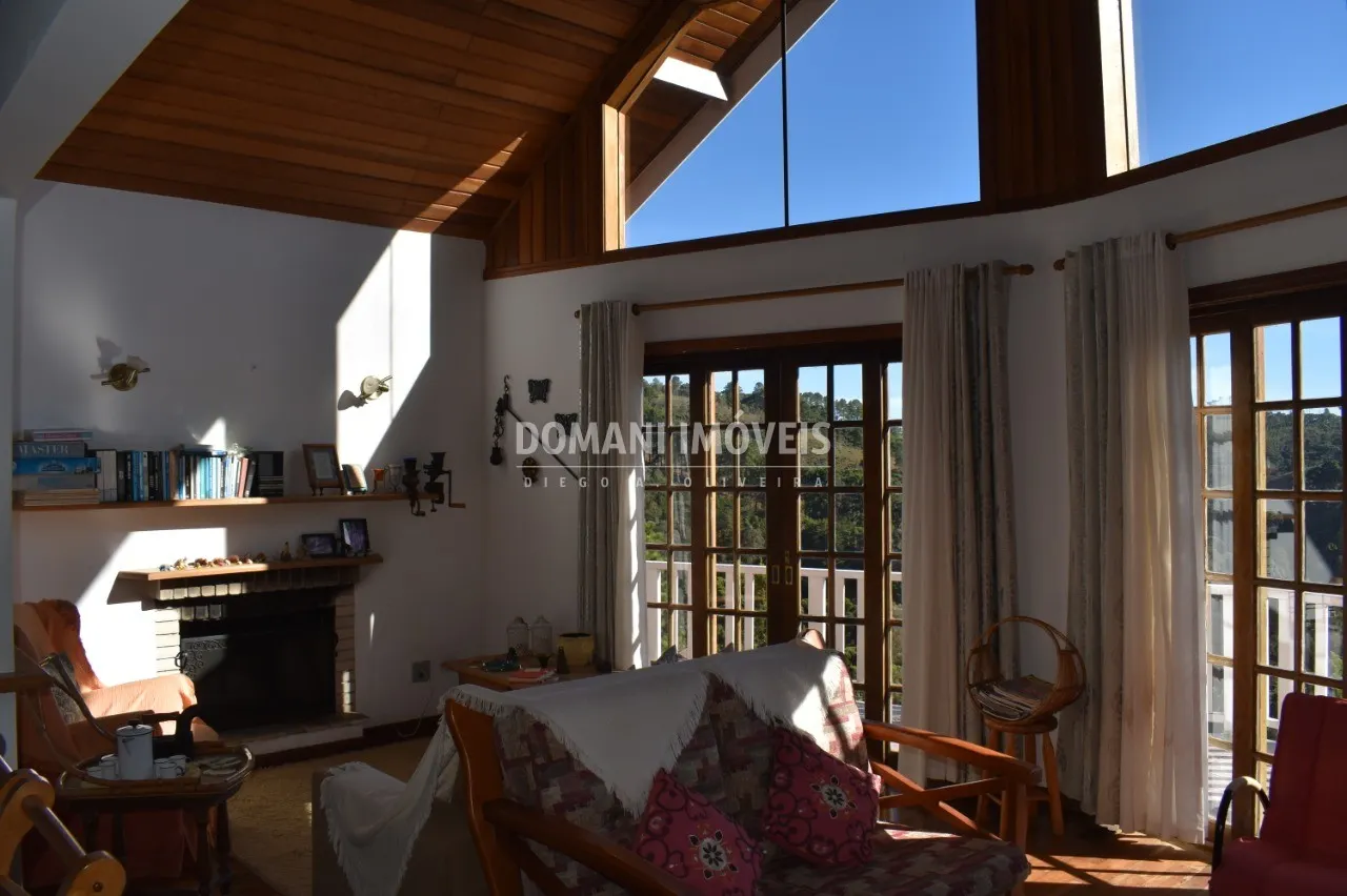 Casa à venda de 680 m² em Campos do Jordão, SP, Brasil