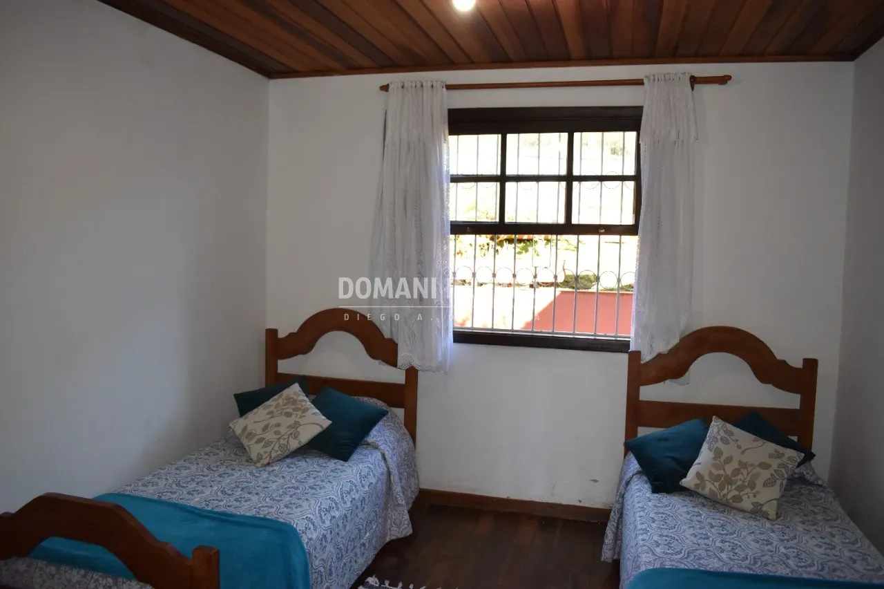 Casa à venda de 680 m² em Campos do Jordão, SP, Brasil