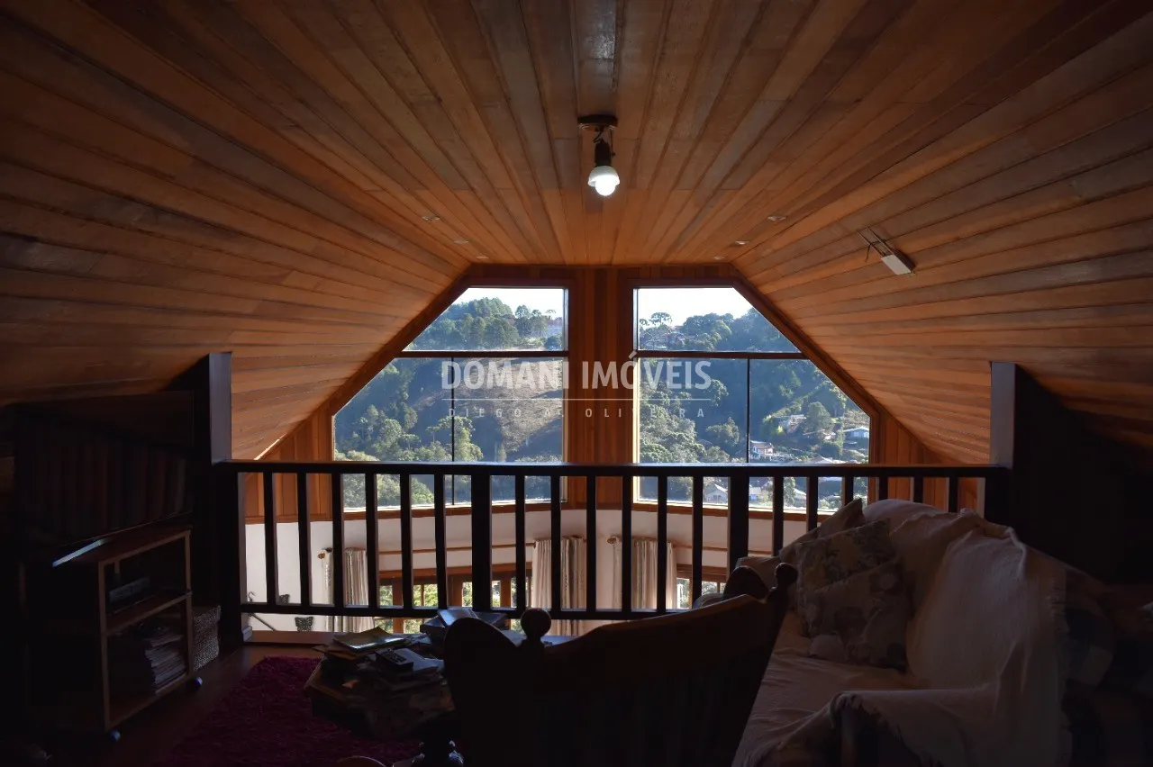 Casa à venda de 680 m² em Campos do Jordão, SP, Brasil