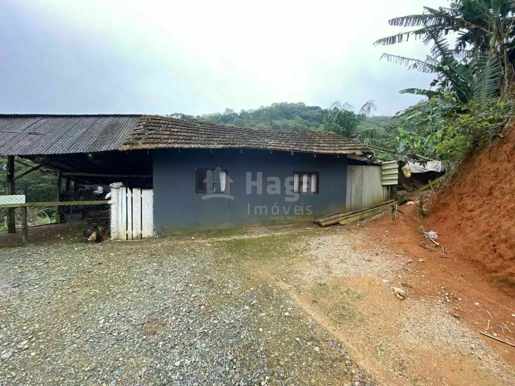 House for sale and to rent of 2 acres in Brusque, SC, Brazil