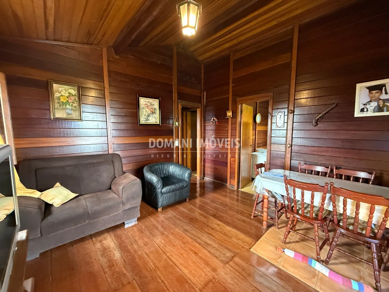 Casa à venda de 2.120 m² em Campos do Jordão, SP, Brasil