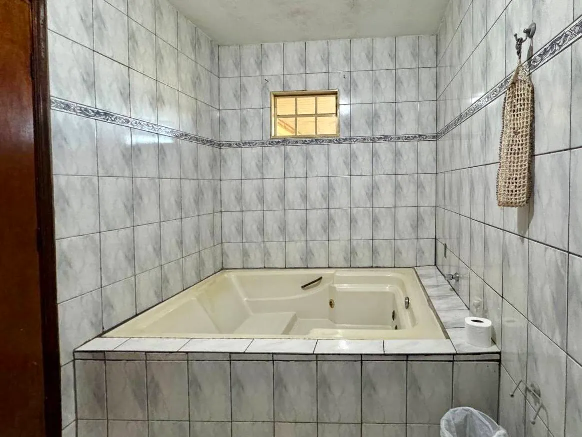Country home for sale of 1,000 m² in Piraju, SP, Brazil