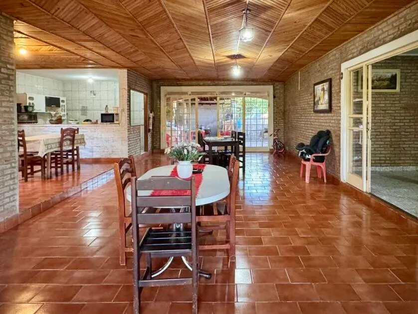 Country home for sale of 1,000 m² in Piraju, SP, Brazil