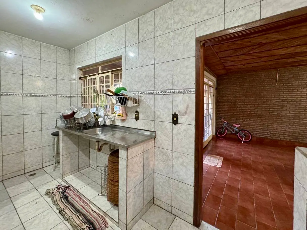 Country home for sale of 1,000 m² in Piraju, SP, Brazil