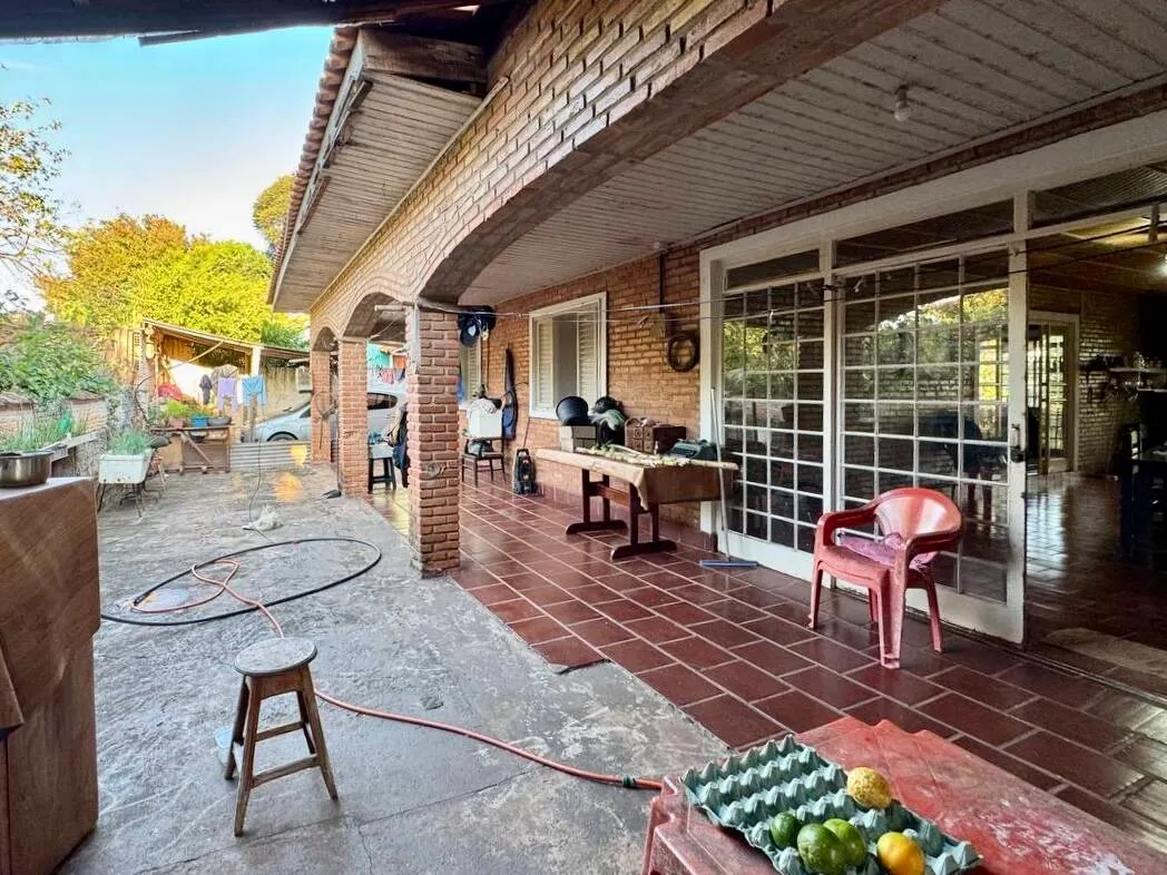 Country home for sale of 1,000 m² in Piraju, SP, Brazil