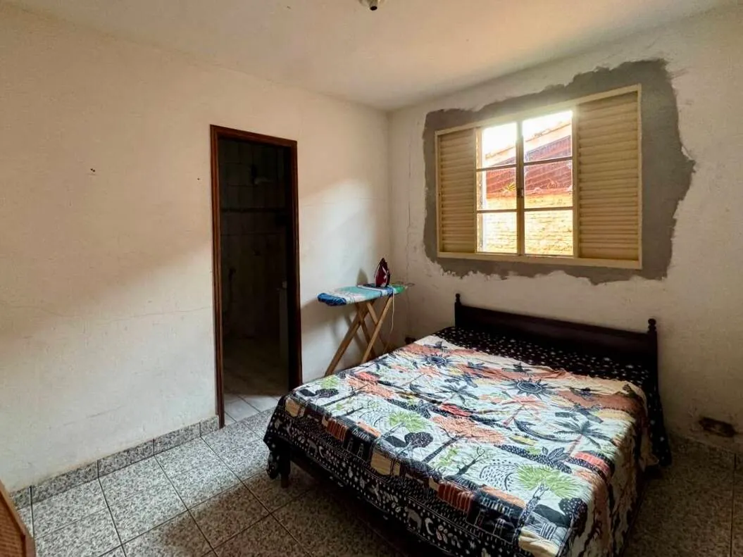 Country home for sale of 1,000 m² in Piraju, SP, Brazil
