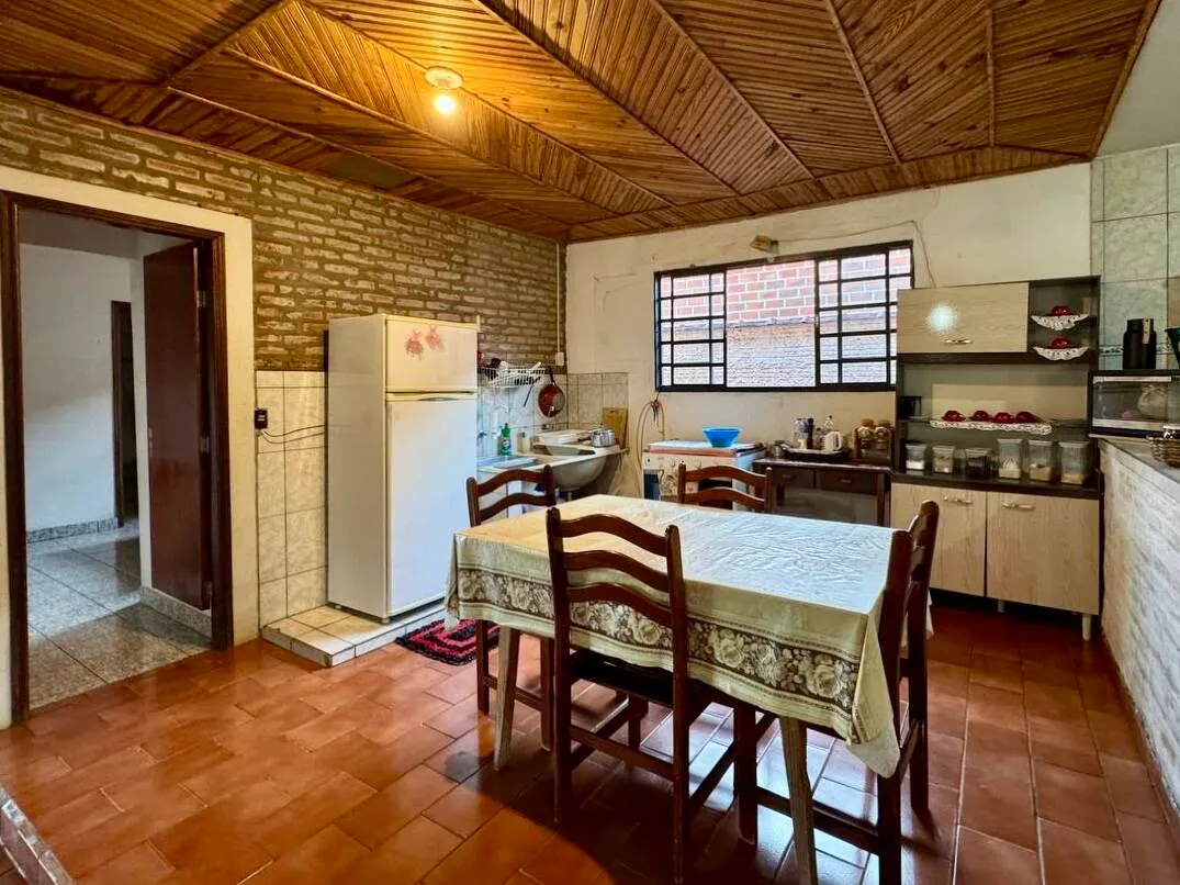Country home for sale of 1,000 m² in Piraju, SP, Brazil