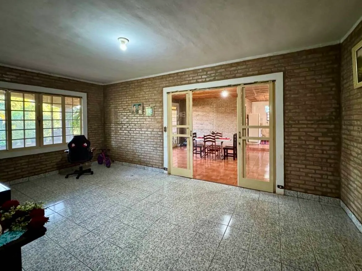 Country home for sale of 1,000 m² in Piraju, SP, Brazil