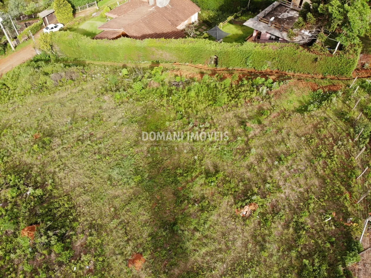 Terreno à venda de 930 m² em Campos do Jordão, SP, Brasil