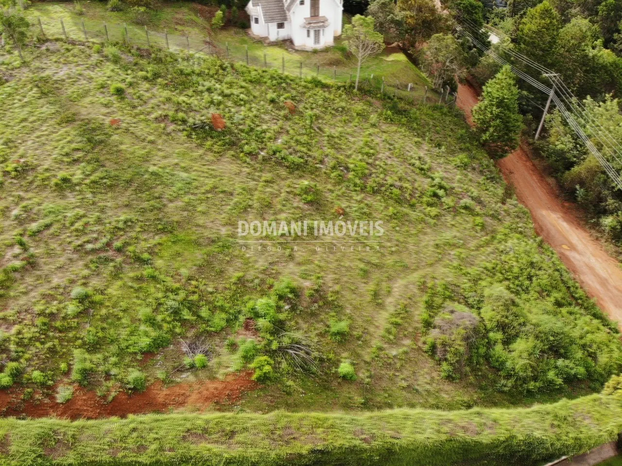 Terreno à venda de 930 m² em Campos do Jordão, SP, Brasil
