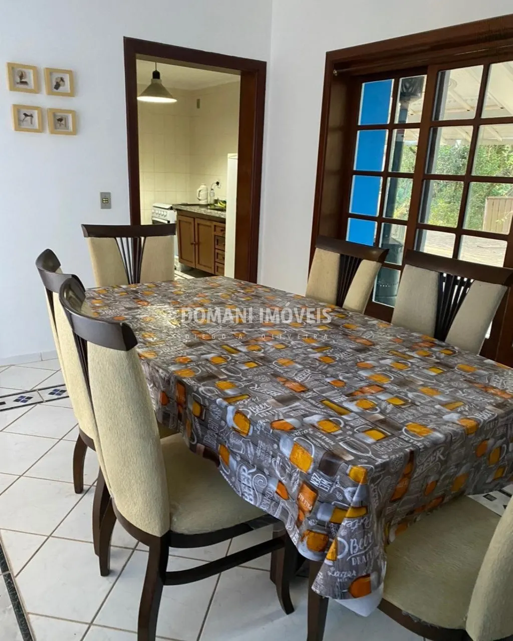 Casa à venda de 1.430 m² em Campos do Jordão, SP, Brasil