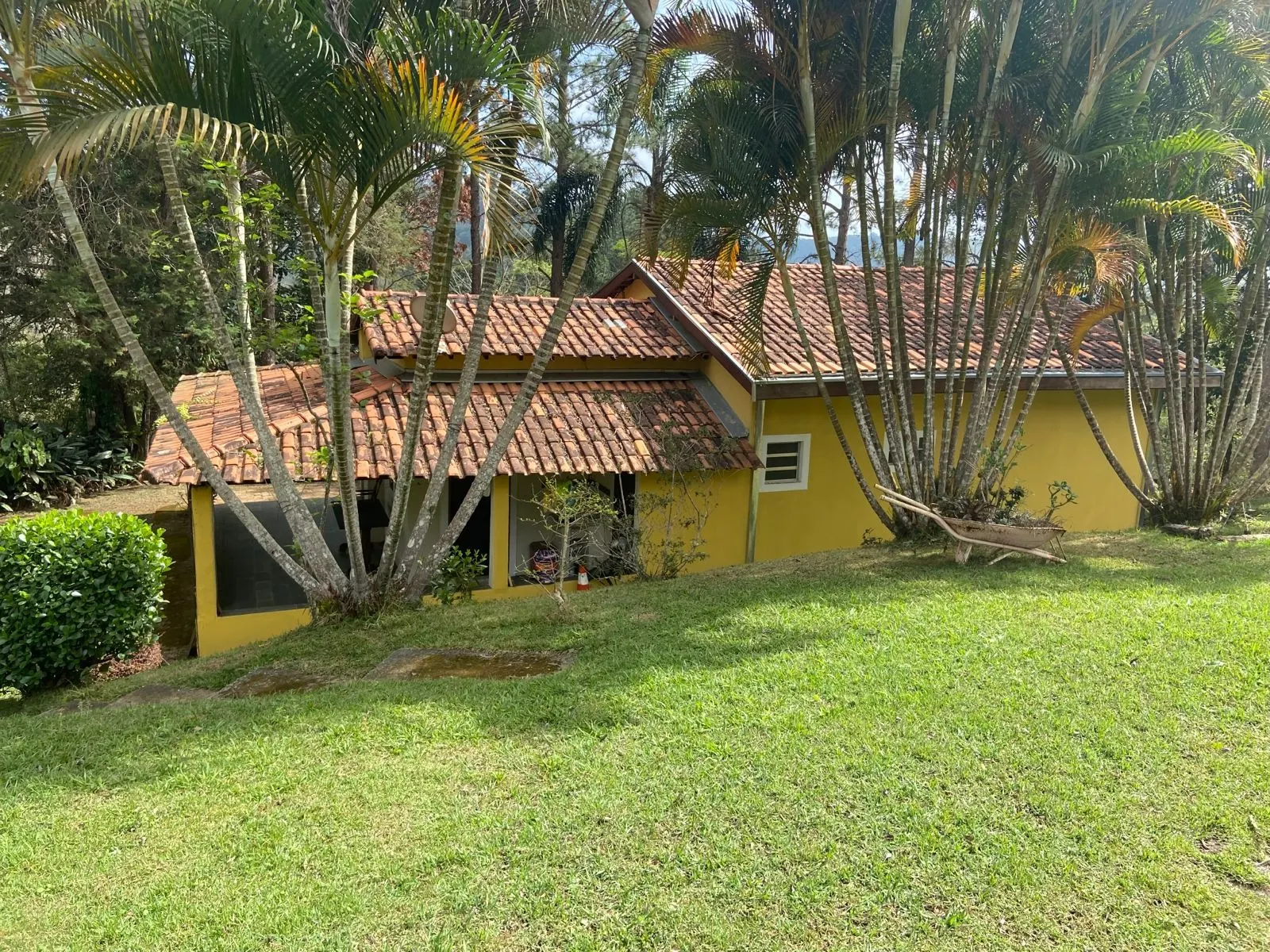 Chácara à venda de 3.600 m² em São José dos Campos, SP, Brasil