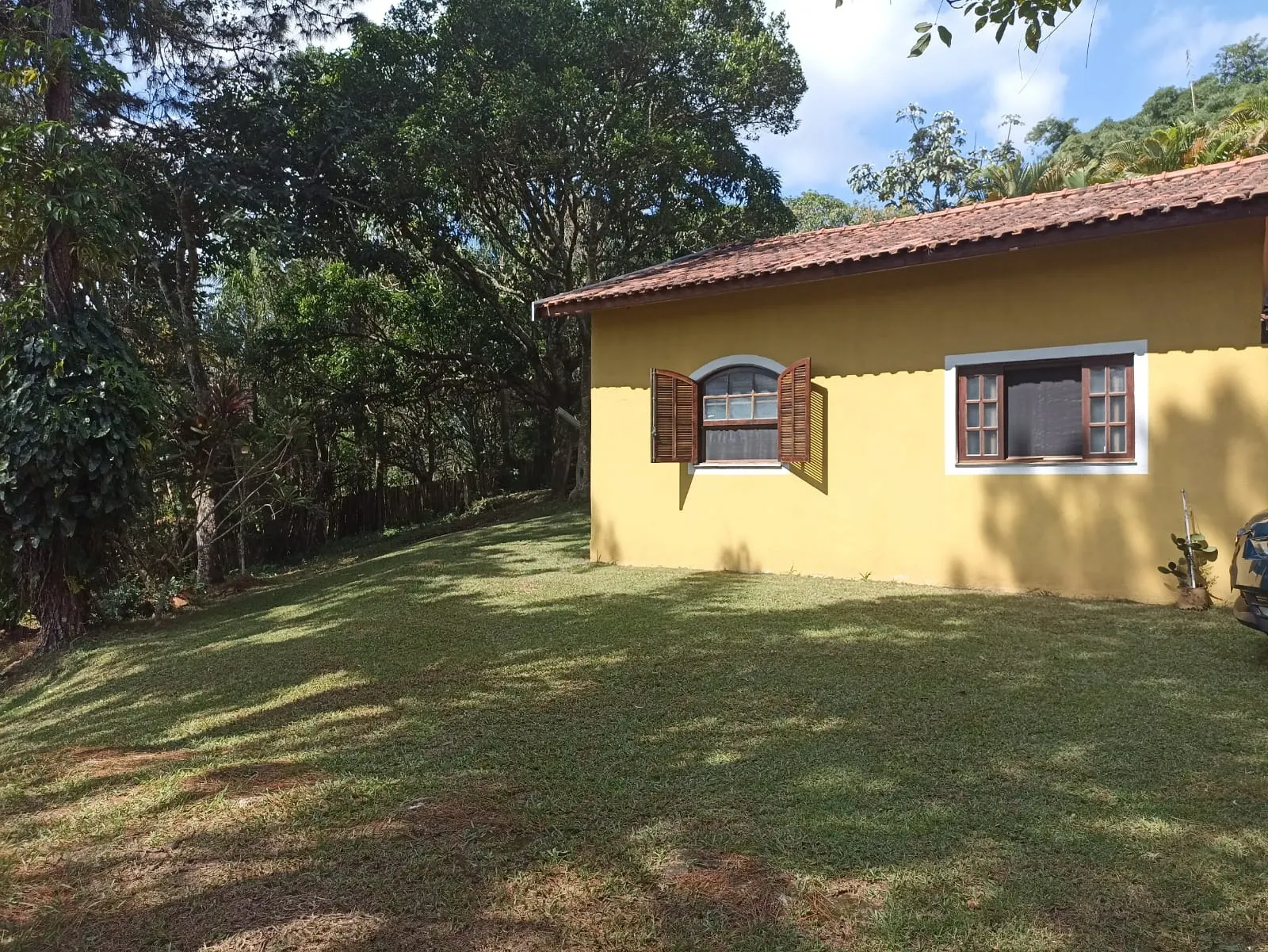 Chácara à venda de 3.600 m² em São José dos Campos, SP, Brasil