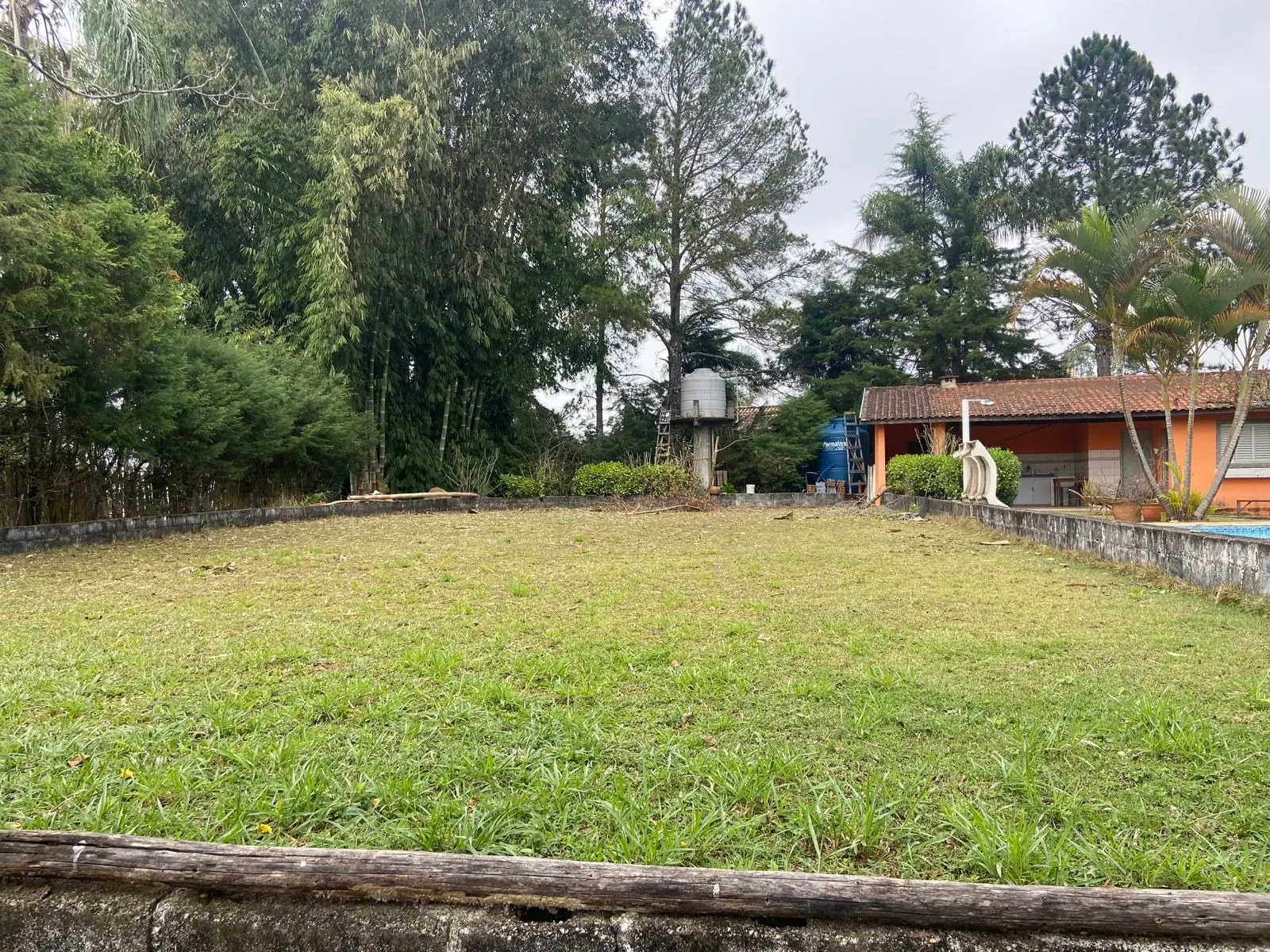 Chácara à venda de 3.600 m² em São José dos Campos, SP, Brasil