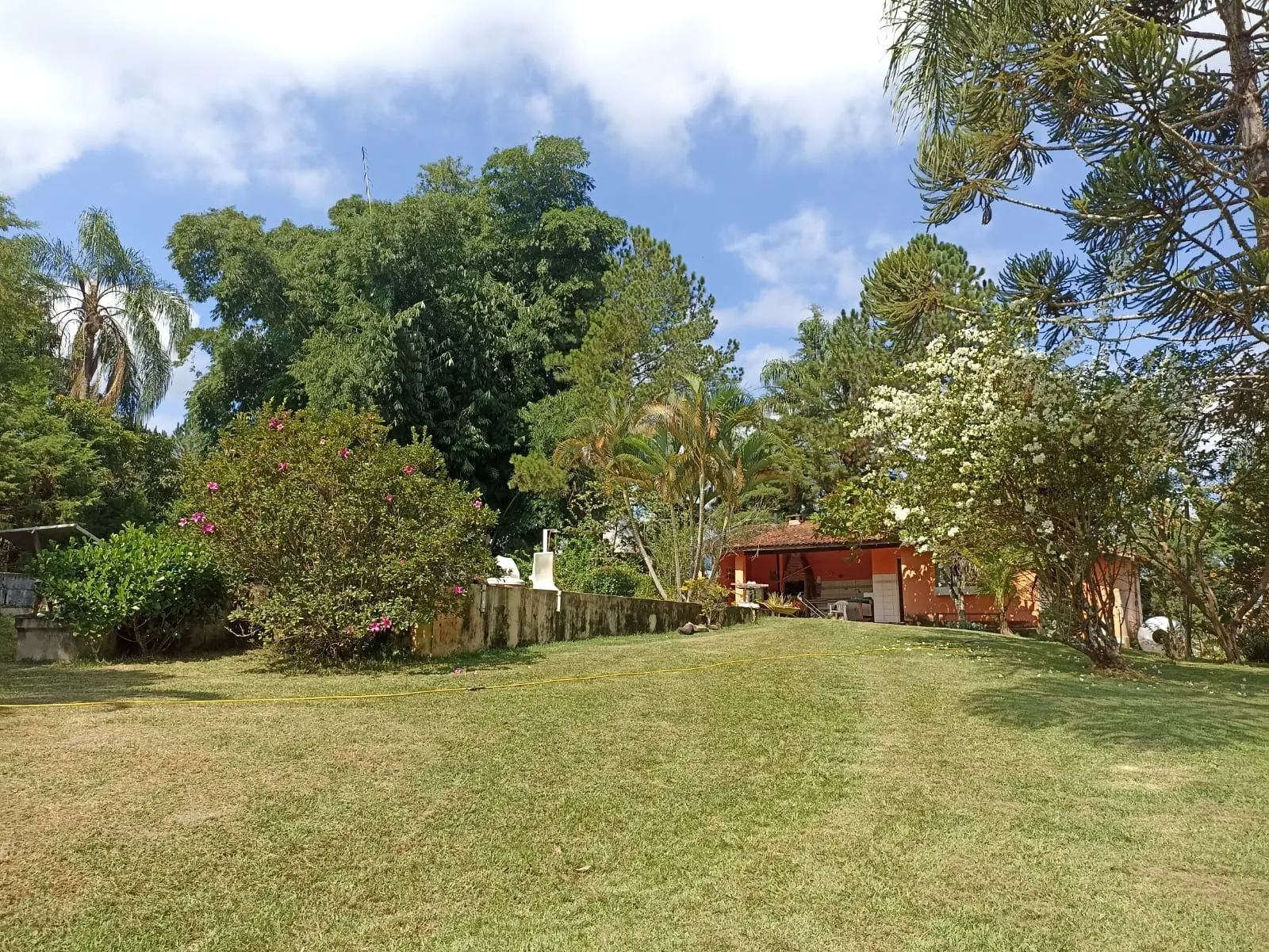 Chácara à venda de 3.600 m² em São José dos Campos, SP, Brasil