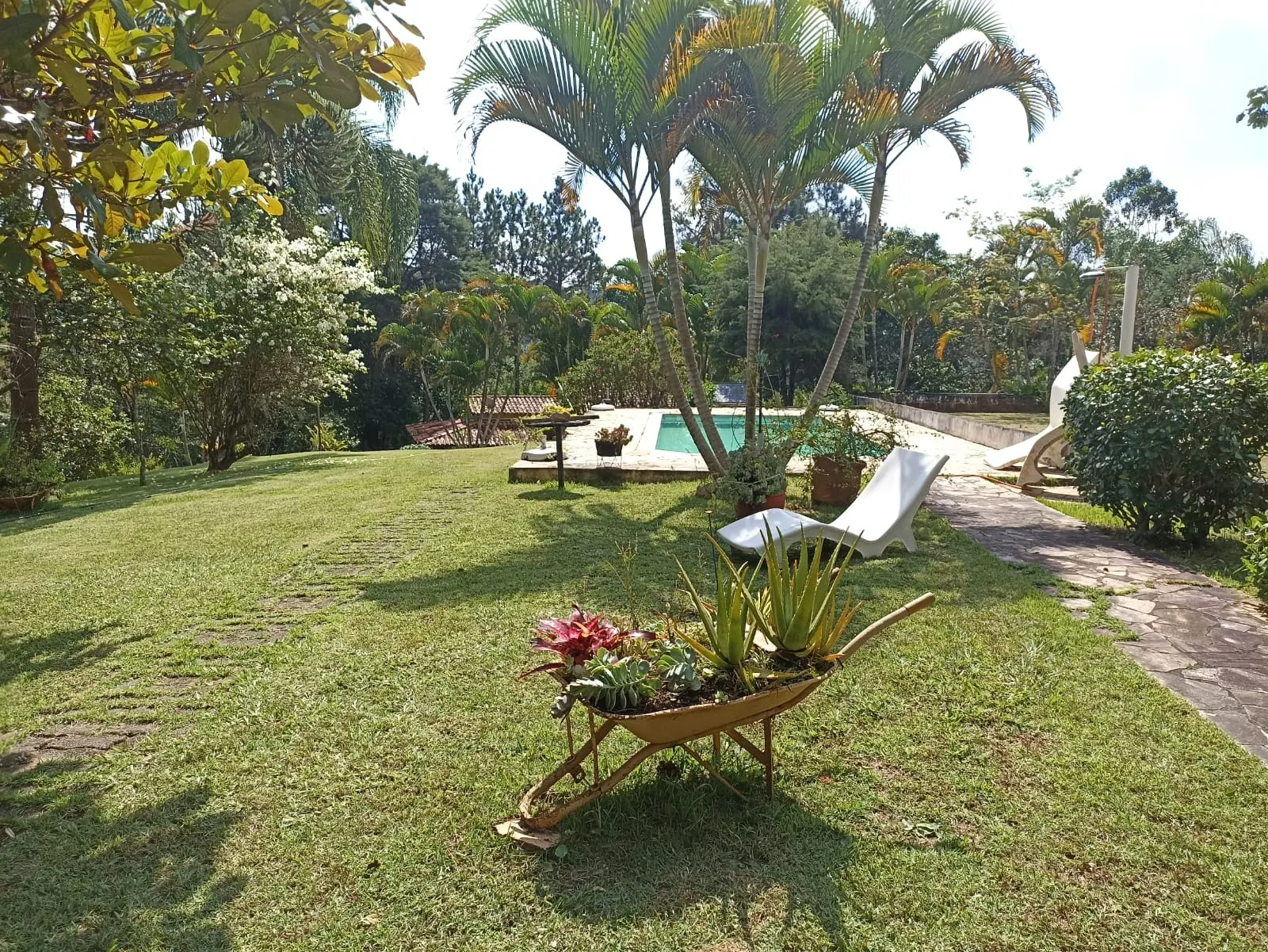 Chácara à venda de 3.600 m² em São José dos Campos, SP, Brasil