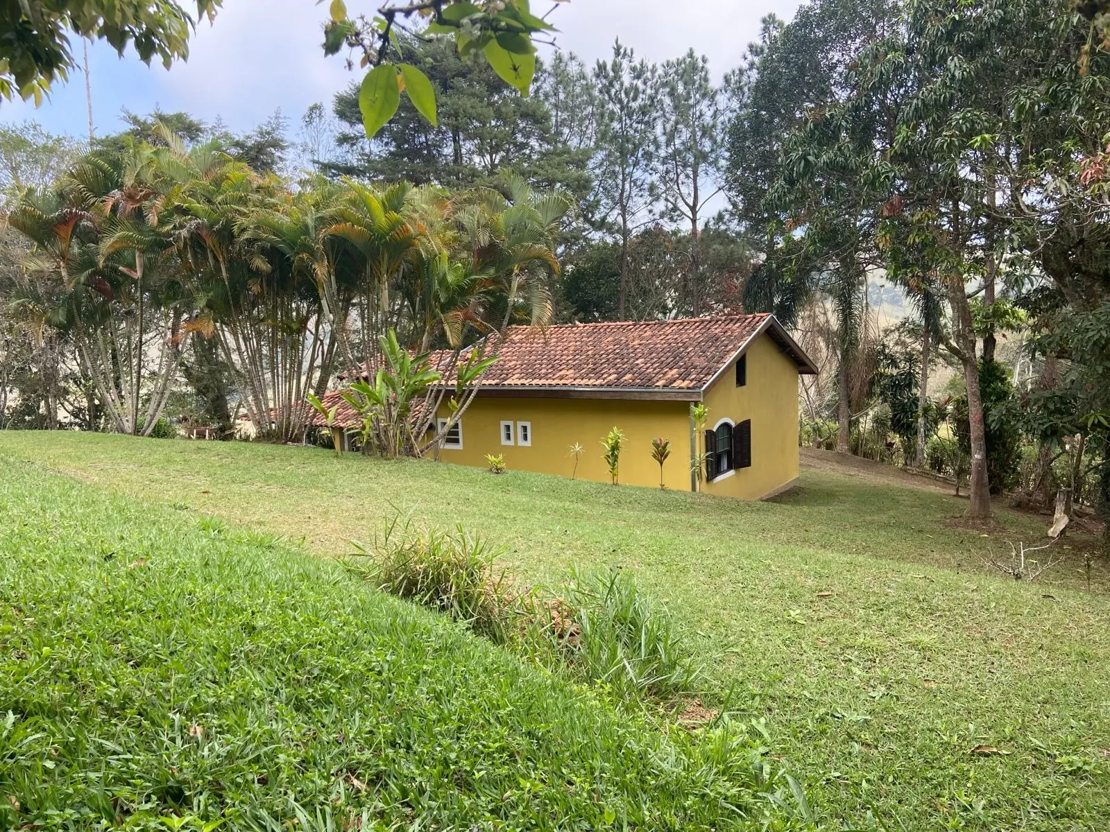 Chácara à venda de 3.600 m² em São José dos Campos, SP, Brasil