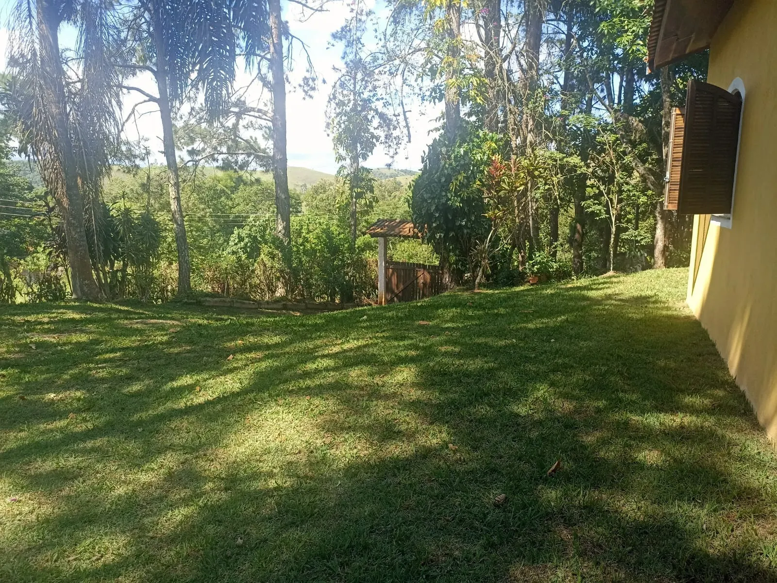 Chácara à venda de 3.600 m² em São José dos Campos, SP, Brasil