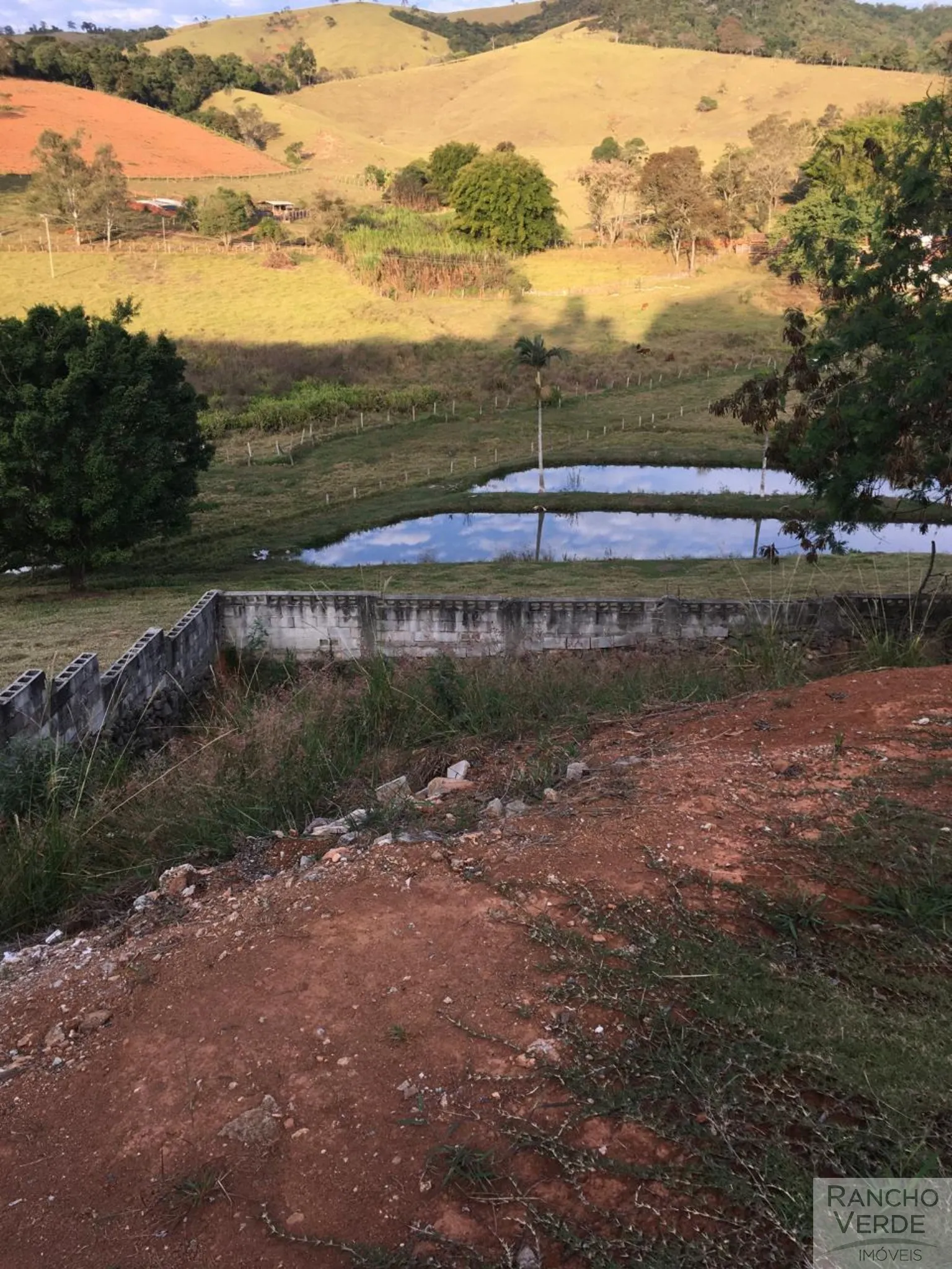 Sítio à venda de 2 ha em Cachoeira de Minas, MG, Brasil