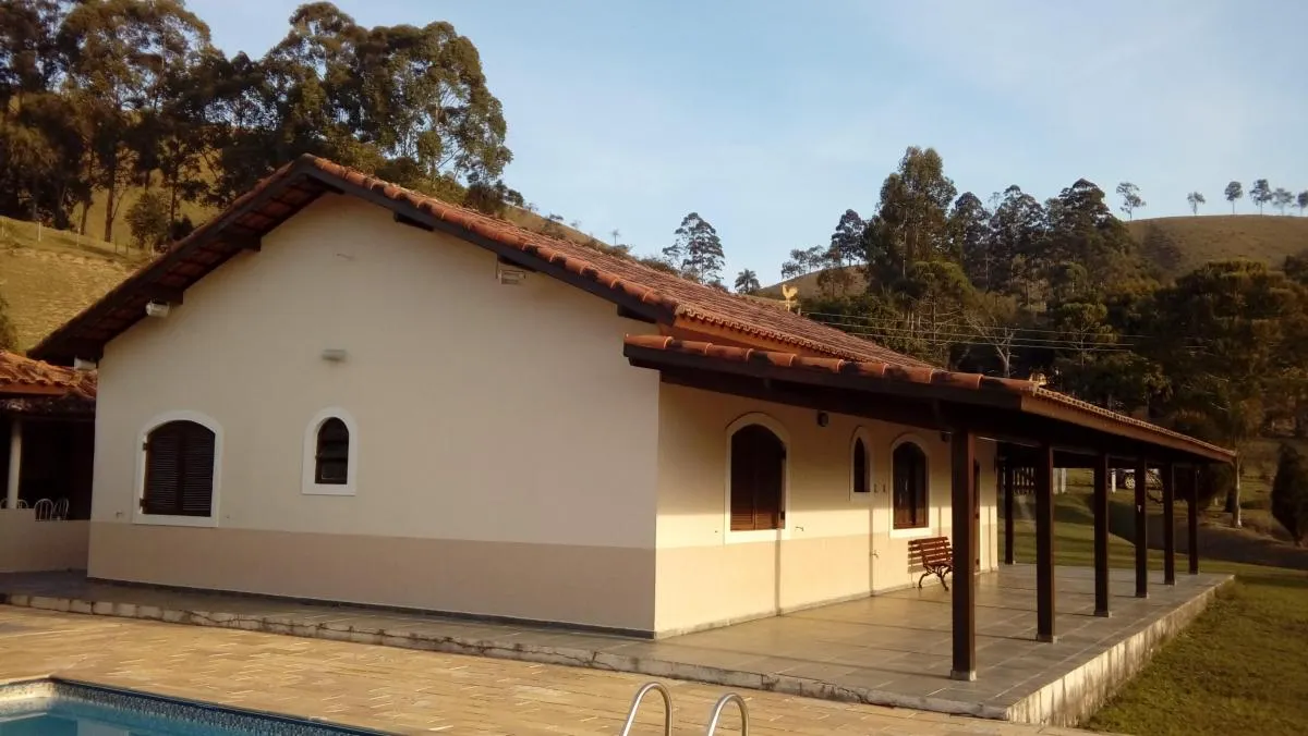 Sítio à venda de 40 ha em Paraibuna, SP, Brasil