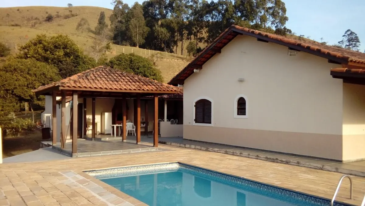 Sítio à venda de 40 ha em Paraibuna, SP, Brasil