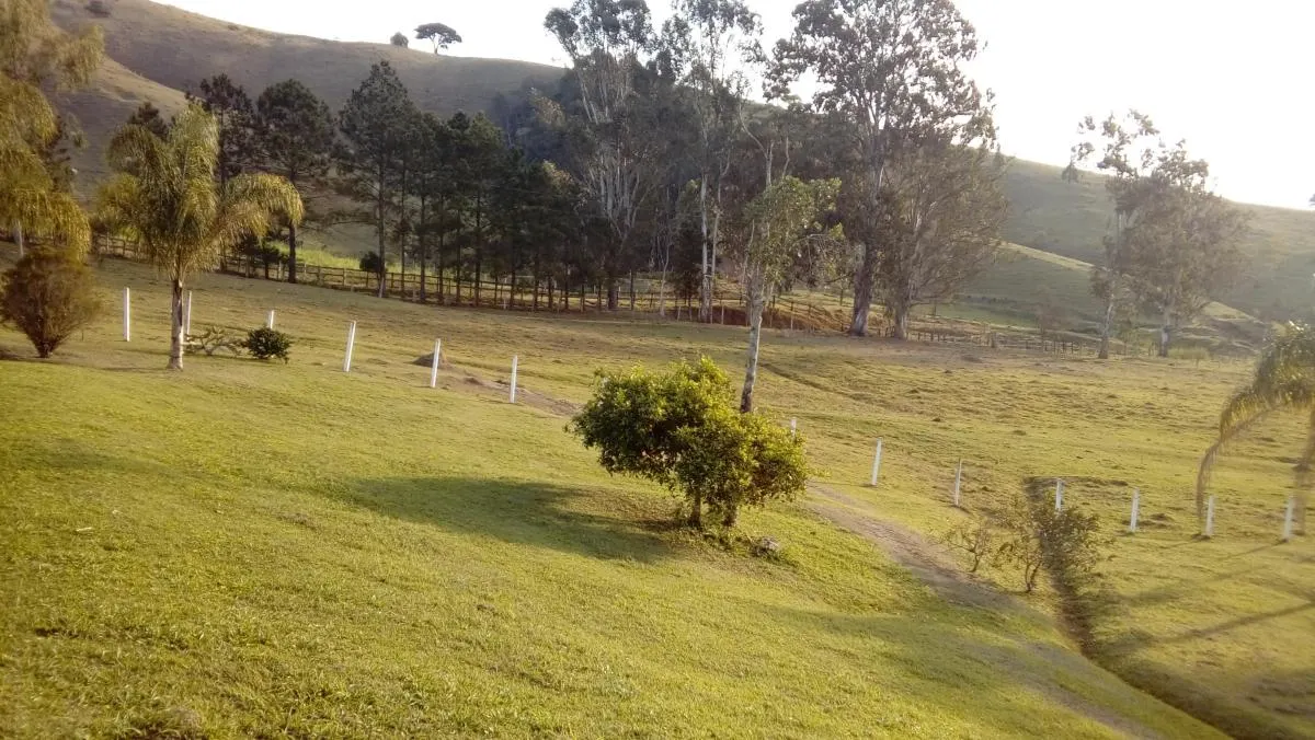 Sítio à venda de 40 ha em Paraibuna, SP, Brasil