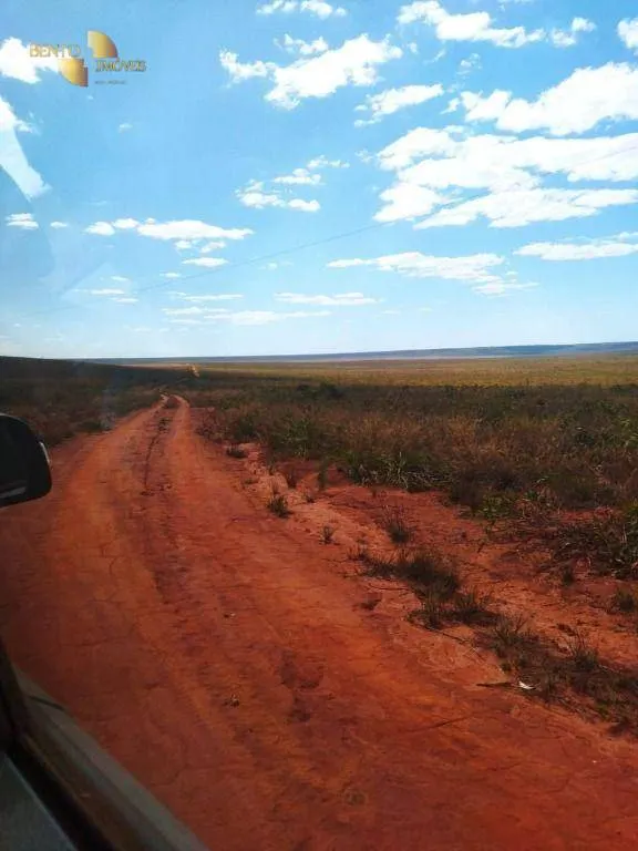 Fazenda à venda de 28.000 ha em Tangará da Serra, MT, Brasil
