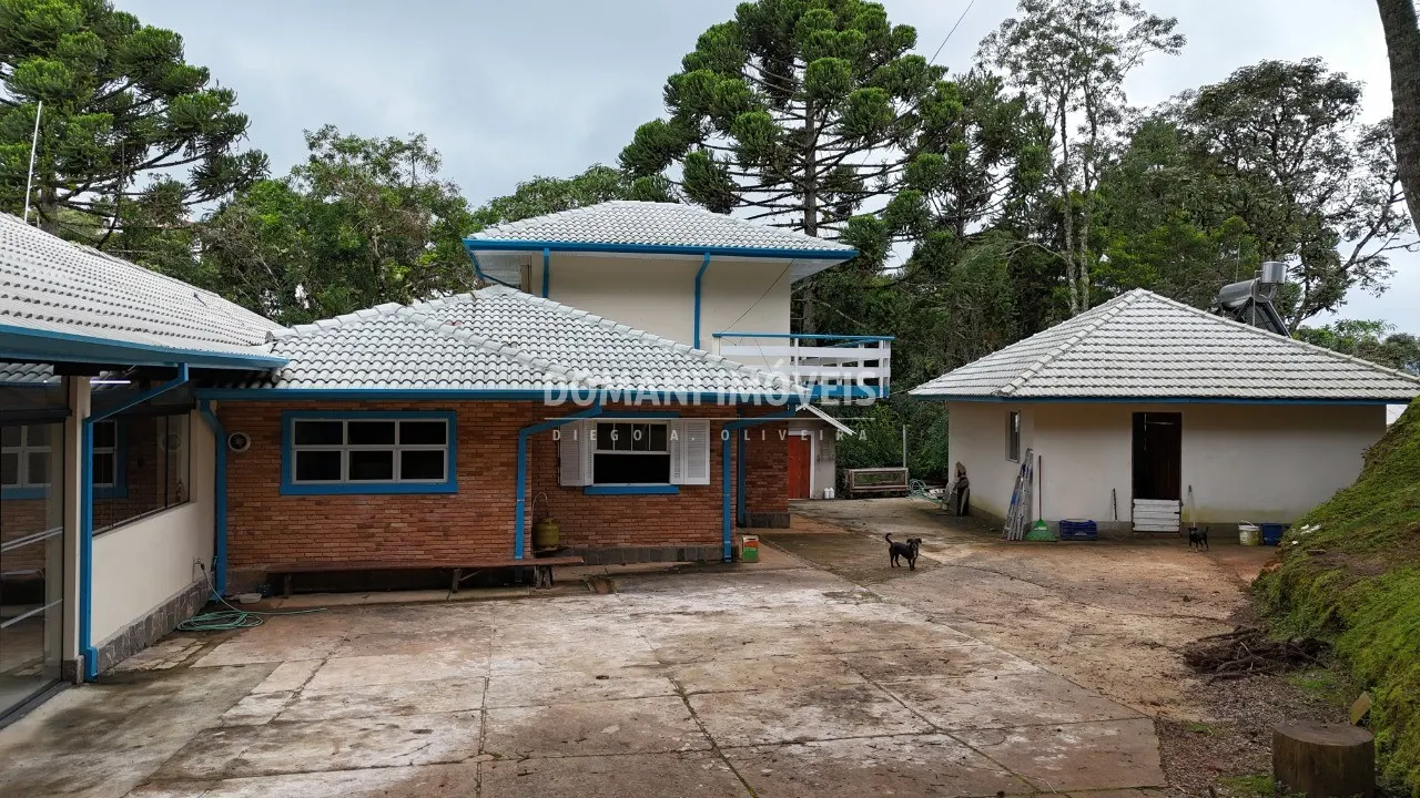 Casa à venda de 1.760 m² em Campos do Jordão, SP, Brasil