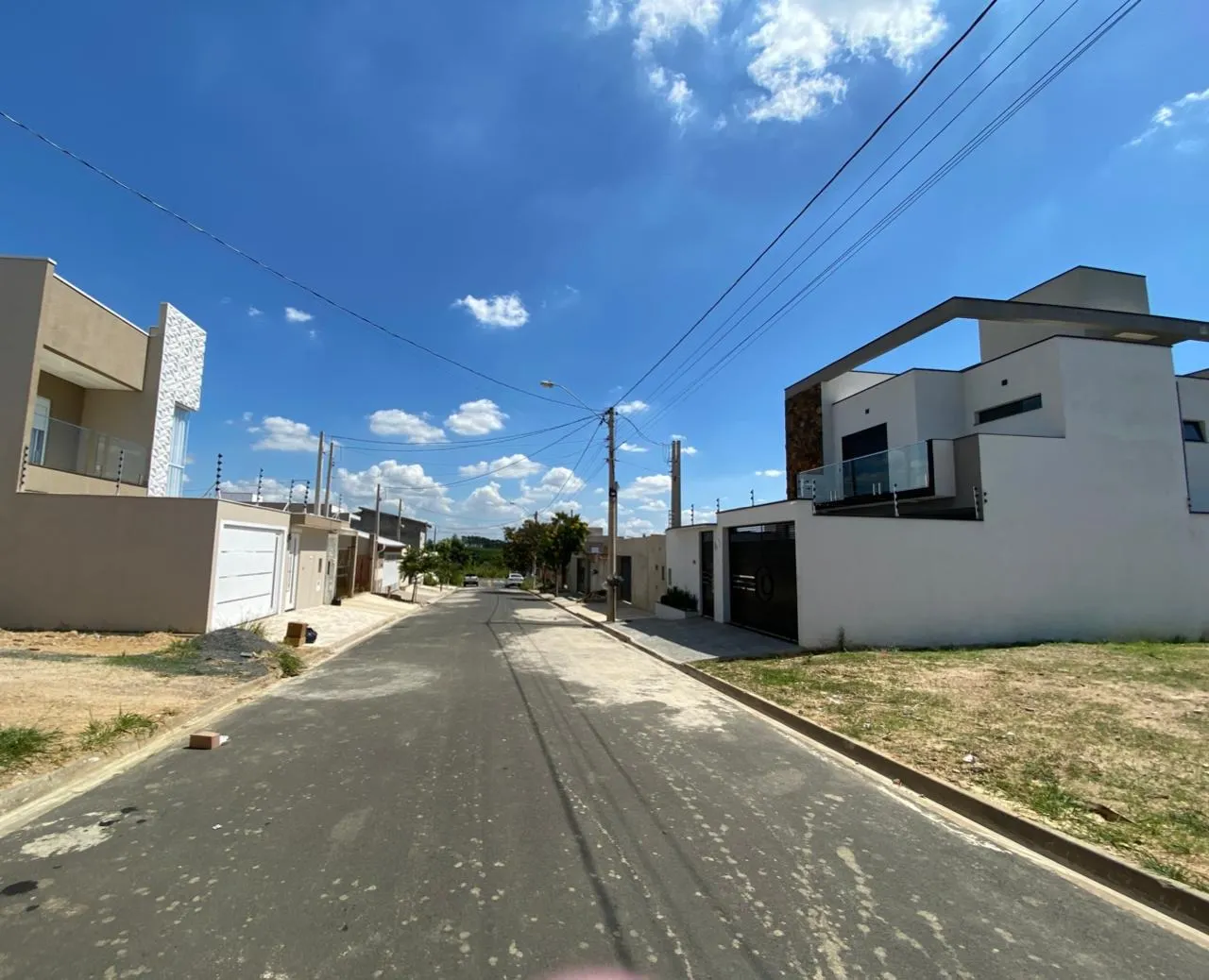 Terreno à venda de 200 m² em Campinas, SP, Brasil