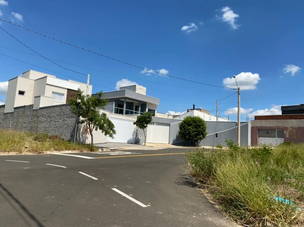 Terreno à venda de 200 m² em Campinas, SP, Brasil