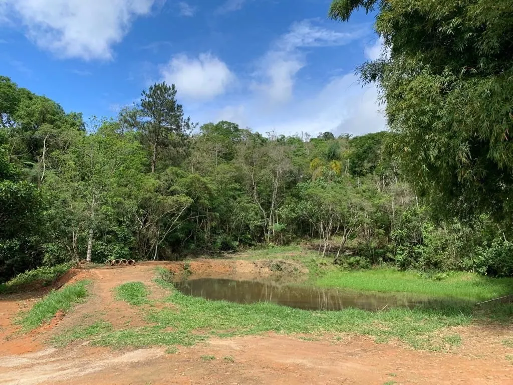 Sítio à venda de 7 ha em São José dos Campos, SP, Brasil