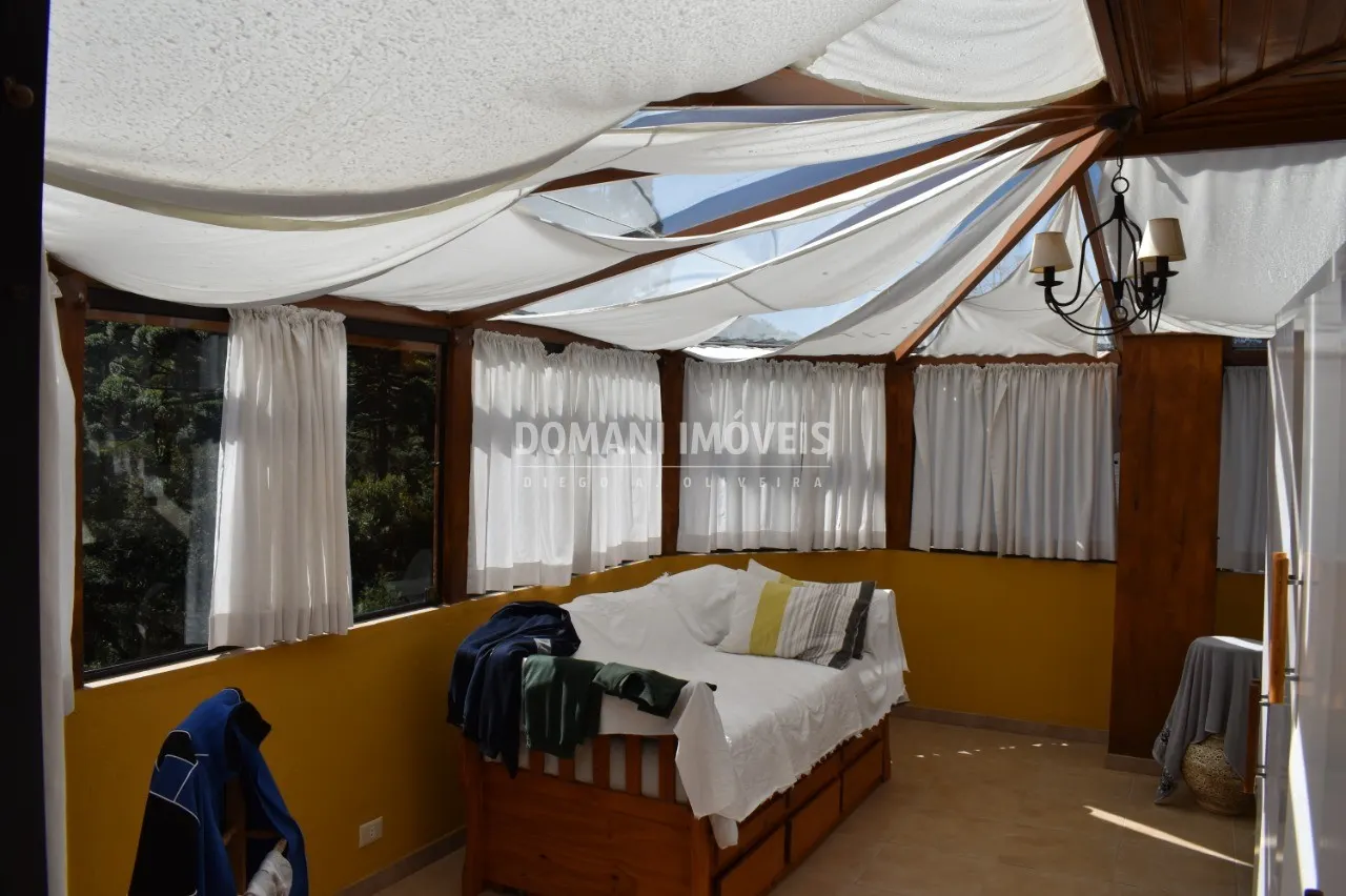 Casa à venda de 1.170 m² em Campos do Jordão, SP, Brasil
