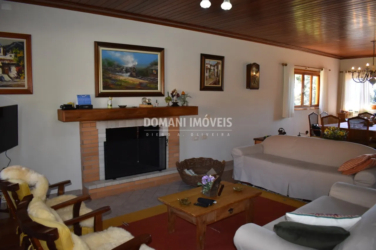Casa à venda de 1.170 m² em Campos do Jordão, SP, Brasil