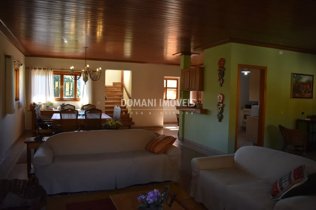 Casa à venda de 1.170 m² em Campos do Jordão, SP, Brasil