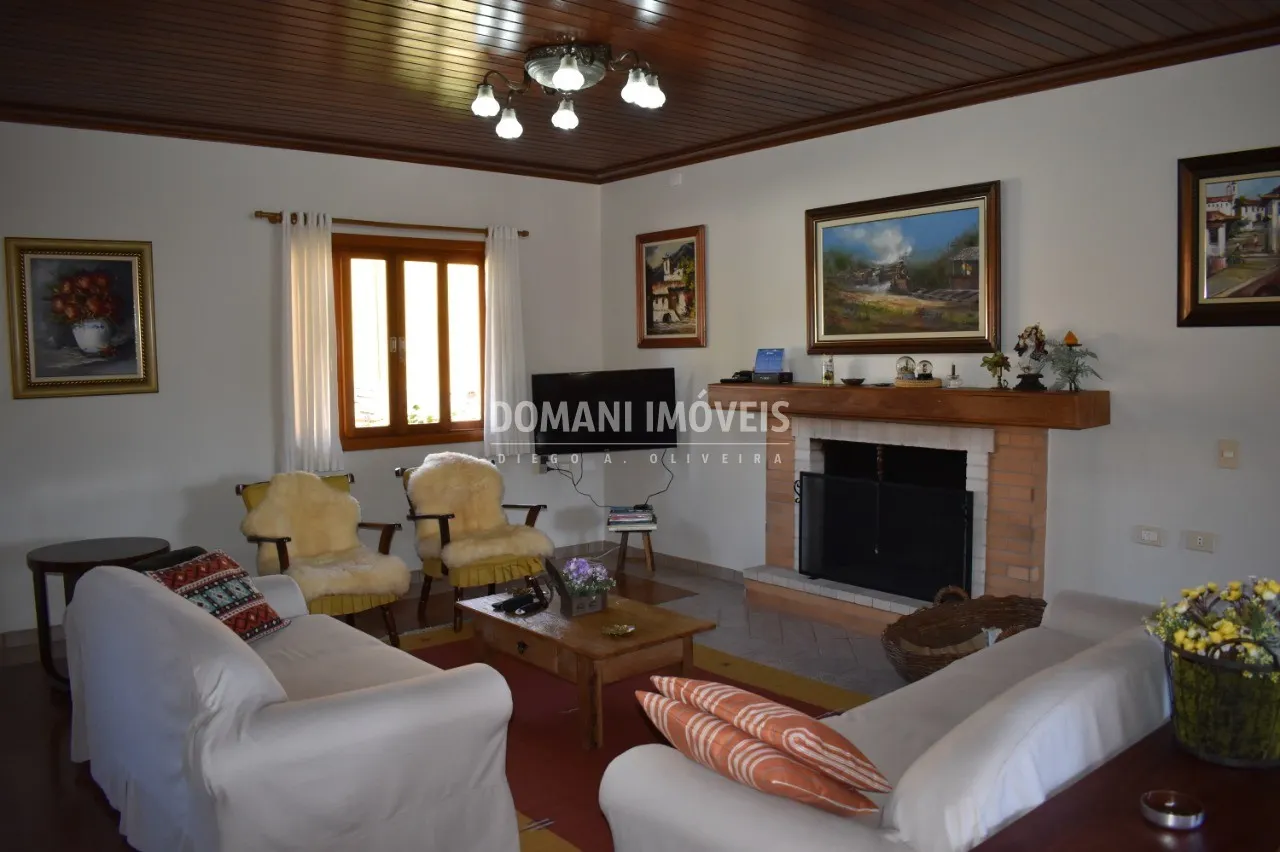 Casa à venda de 1.170 m² em Campos do Jordão, SP, Brasil